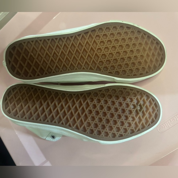 Leather high top Vans NWT 6.5W - Picture 4 of 4
